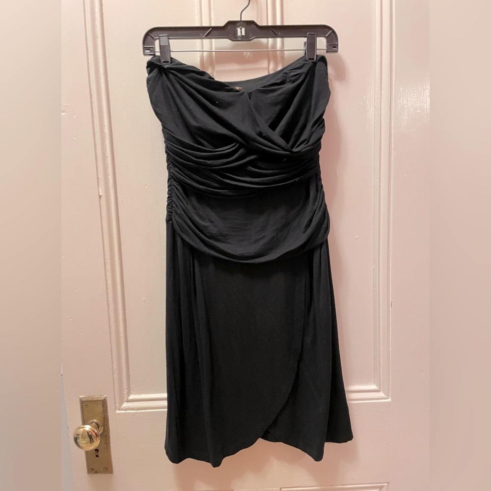 Black Vintage Wilster Dress! Pre-loved but in next to perfect shape.
